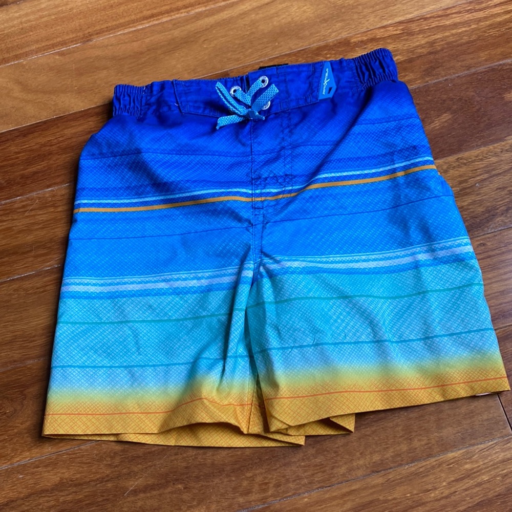 Boys swim trunks - Picture 1 of 8